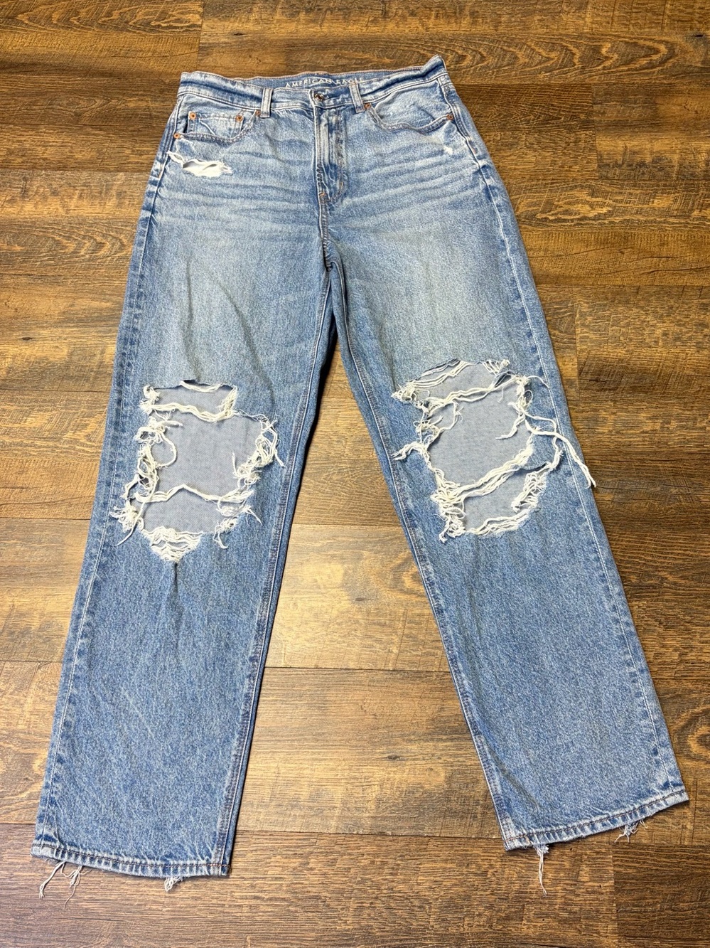 American Eagle Highest Rise Baggy Straight Jeans Womens 10 Blue Denim Thrashed